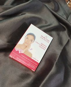Vedic Line Japanese Cherry Blossom Facial Kit