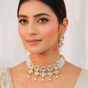 Elegant Necklace and Earrings Set