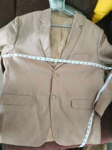 Classic Men's Beige Blazer