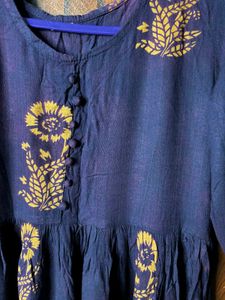 Blue Floral Kurta Set - Wardrobe Clearance