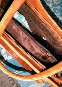 Elegant Tan Handbag