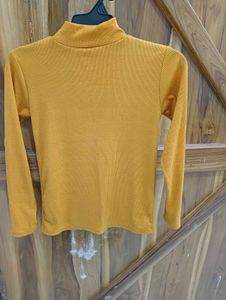 Mustard Turtleneck Long Sleeve Top S size