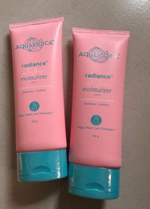 Aqualogica Radiance Oil-Free Moisturizer
