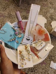 Beautiful combo for women gifting 🎀💕💕
