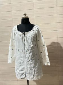 Victoria’s Secret White Embroidered Bell Sleeve To