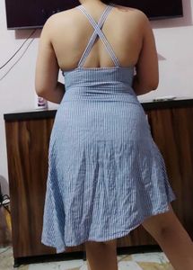 dress backless