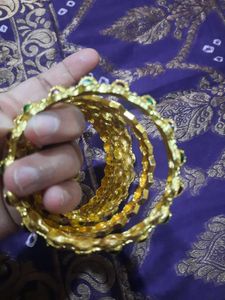 Elegant Gold-Toned Bangle Set