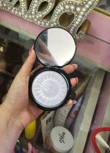 MAC Powder Plus Foundation Studio Fix