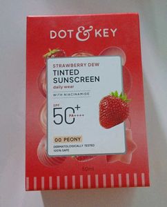 Dot & Key Tinted Sunscreen SPF 50 PA++++