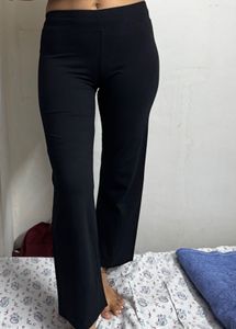 Black Flared Yoga Pants