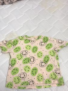 Cute Kiwi Print T-Shirt