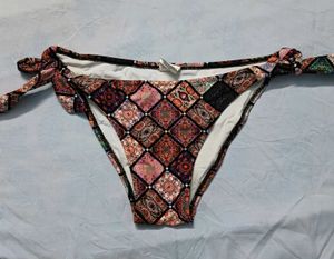 🤎 Bohemian Tile Print Bikini Bottoms
