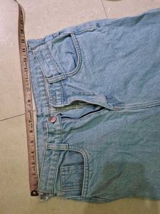 Light Wash Denim Jeans
