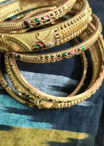 6 Golden Bangles Set