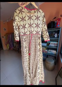 Cream &amp; Brown Printed Kurta Set