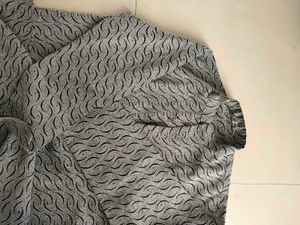 Stylish Grey Kurta with Wave Pattern