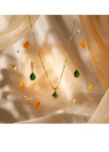 Gold-Tone Green Stone Pendant Necklace