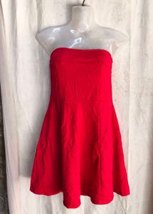 Chic Red Strapless Mini Dress