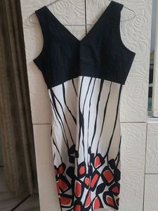 Stylish V-Neck Sleeveless Printed Dress