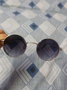 Round Retro Sunglasses