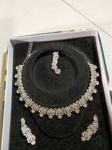 Sparkling Rhinestone Jewellery Set