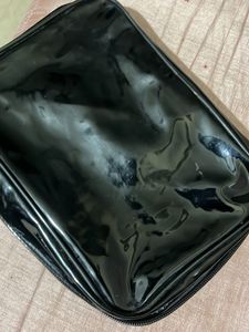 makeup brush pouch