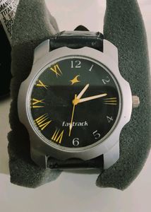 Fastrack Men's Analog Watch. Like New. Good Condit