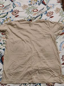 New t shirt in unused condition