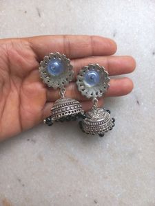 Oxodise Earrings