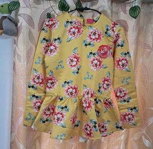 Floral peplum Top - Stylish &amp; Unique 👗