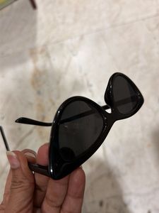Set of 2 Pre-Loved Fashion Sunglasses