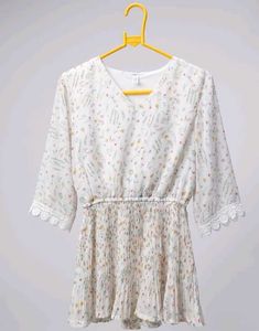 Chic Floral Print V-Neck Tunic