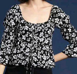 Cute Full Sleeves Black Floral Top 🖤