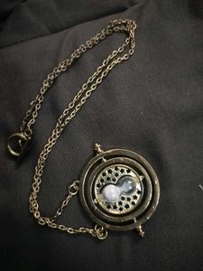 Hermione's Time Turner- Harry Potter Necklace