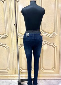 Low Rise Skinny Fit Denim