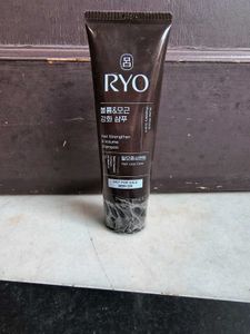 RYO Hair Strengthen & Volume Shampoo