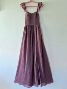 new Modern princess dress👗(surplus)