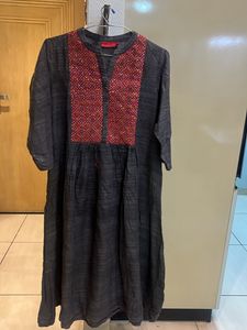 Charcoal Kurta With Embroidery