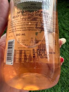 Nykaa Wanderlust Dreaming of Paris Shower Gel