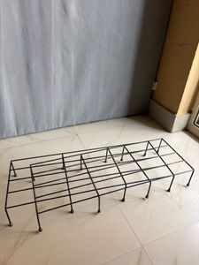 Black Wire planter stand