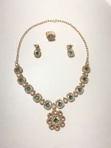 Emerald &amp; Gold Jewelry Set