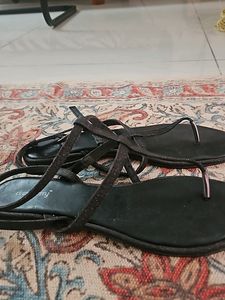 Dressberry Glittery Sandals