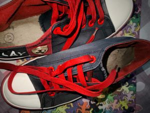 Comme des Garcons PLAY Sneakers