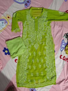Stunning Green Embroidered Kurta