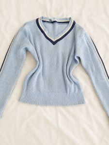 Light Blue knit Sweatet