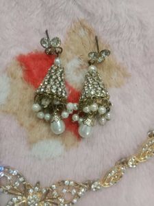 Elegant Diamond Necklace and Earring Set