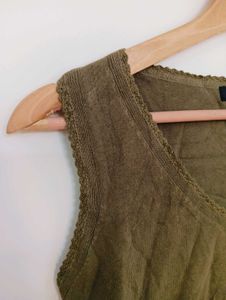 Olive Green Sleeveless V-Neck Top