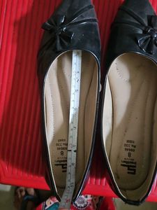 Elegant Black Ballet Flats