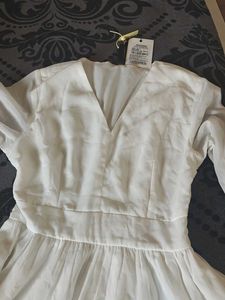 Chic White Dress