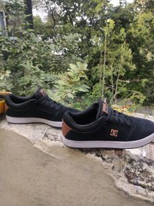 DC Shoes Size US 6.5